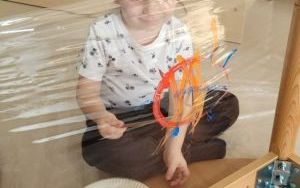 1 (8)