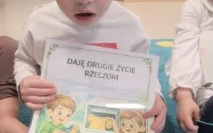 1 (3)