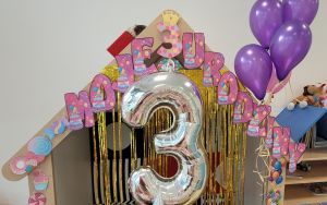 1 (9)